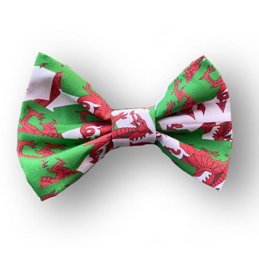 Welsh Flag Bow Tie for Medium Dogs