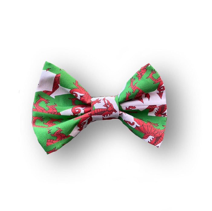 Welsh Flag Bow Tie for Small Dogs and Cats - Giftware Wales