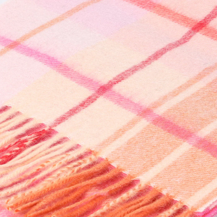 Welsh Woollens 100% Lambswool Scarf | Traditional Craftsmanship Meets Timeless Comfort | Luxuriously Soft Lambswool Woven in Wales | Elegant, Warm & Naturally Breathable