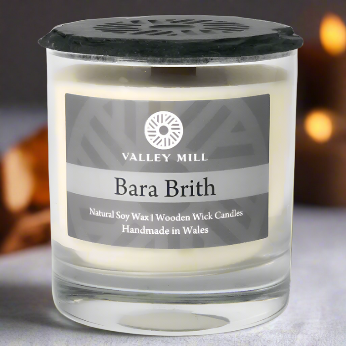 Bara Brith Soy - Wooden Wick Candle - Giftware Wales