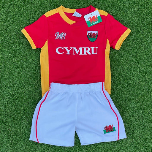 Children's Gold Flash Welsh Football Kit - Giftware Wales