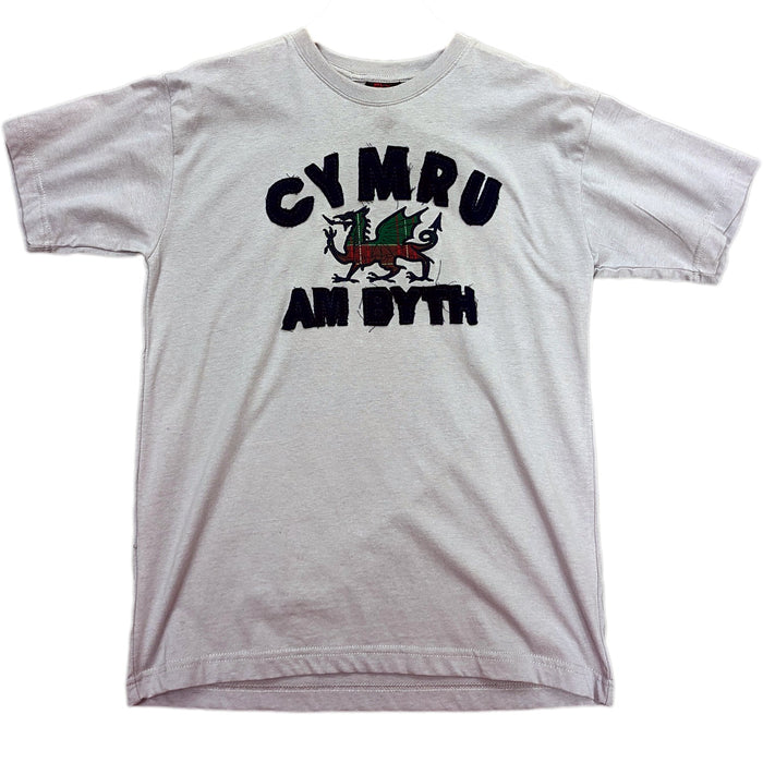 Applique Am Byth T-Shirt