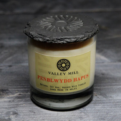Penblwydd Hapus Soy- Wooden Wick Candle (Passion Fruit) - Giftware Wales