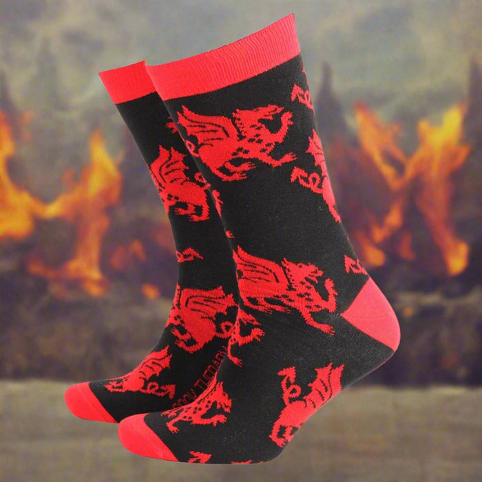 Welsh Dragon – Men’s Bamboo Socks - Giftware Wales