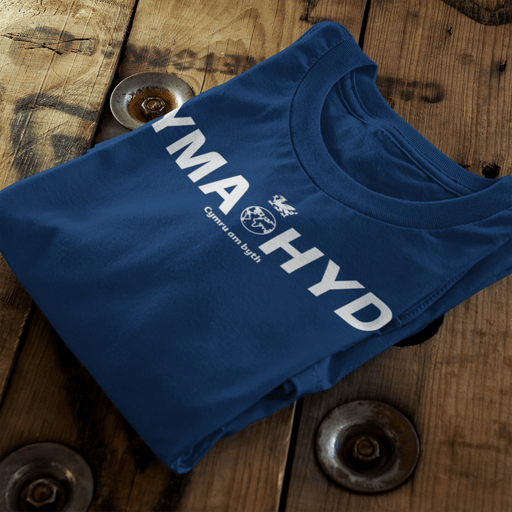 Yma o Hyd/ Cymru am byth - Organic T Shirt - Giftware Wales