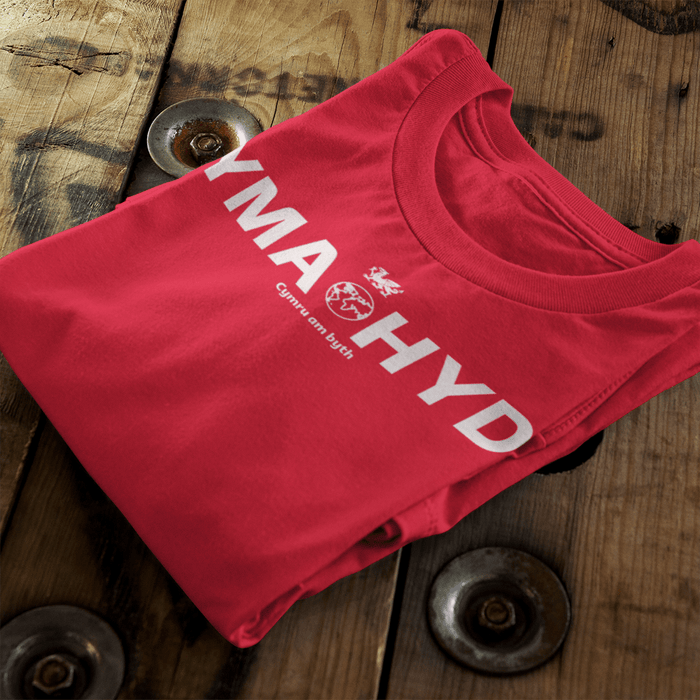 Yma o Hyd/ Cymru am byth - Organic T Shirt - Giftware Wales