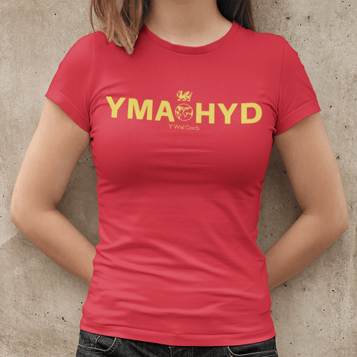 Yma o hyd Y Wal Goch - Womens Welsh T Shirt - Giftware Wales