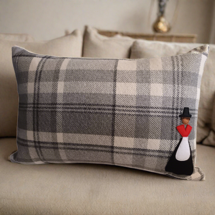Welsh Lady Wool Blend Check Cushions