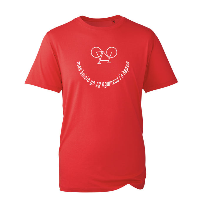Mae beicio yn fy ngwneud i'n hapus - Organic Welsh Cycling T-Shirt